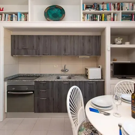 Olivos 13 - One Bed Apartmán *